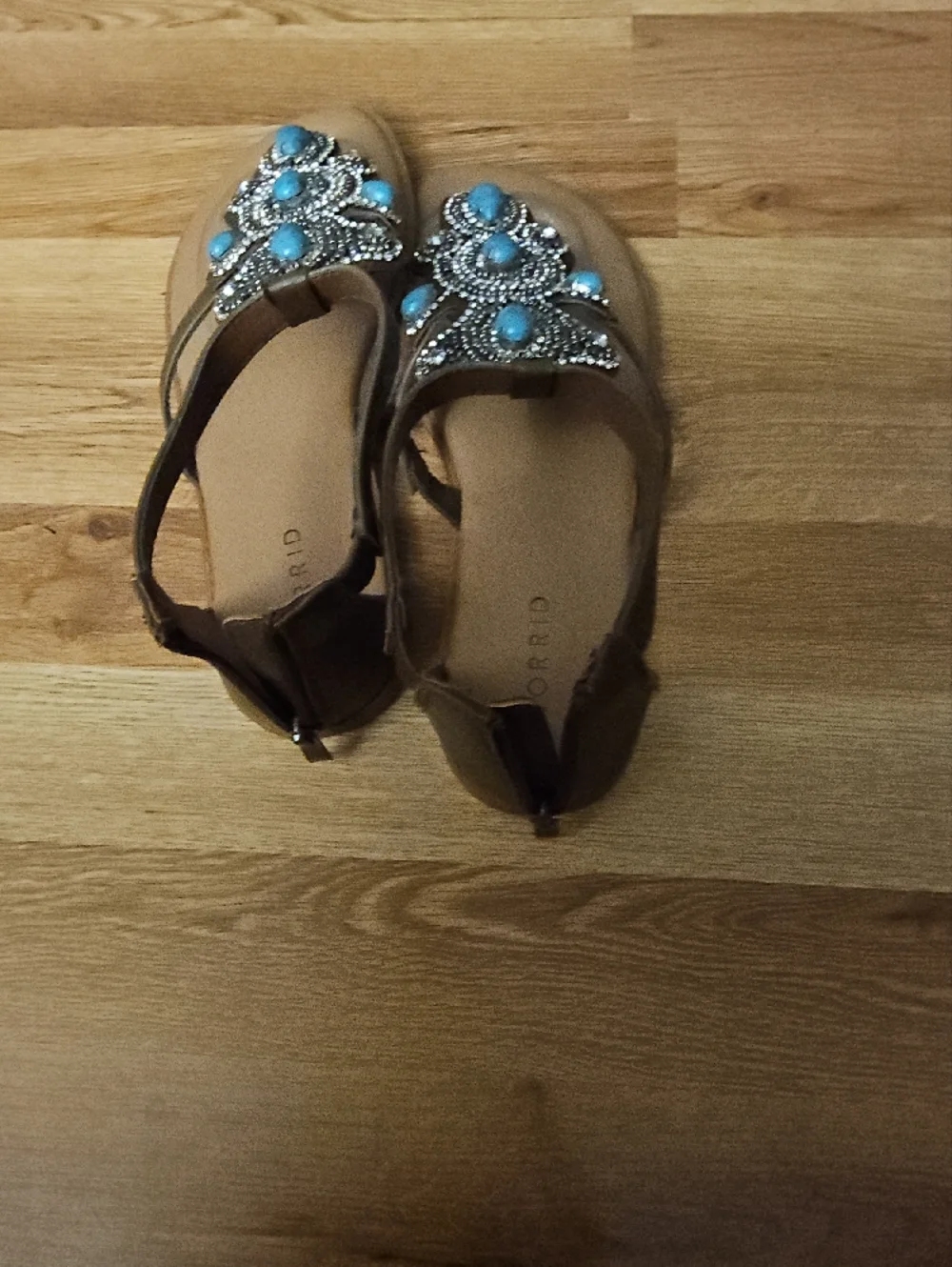 torrid Brown Sandals with Turquoise Beaded Embellishment - Picture 3 of 4